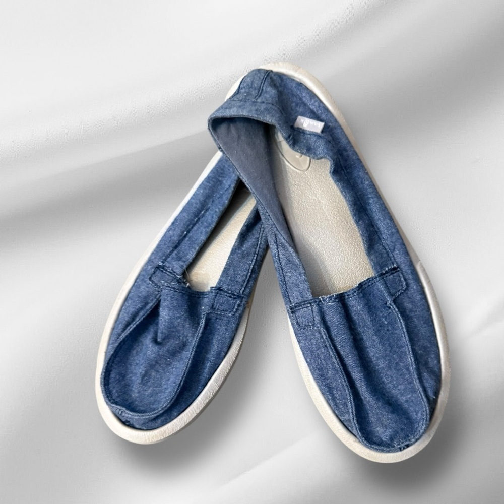 Sanuk Blue‎ Slip Ons